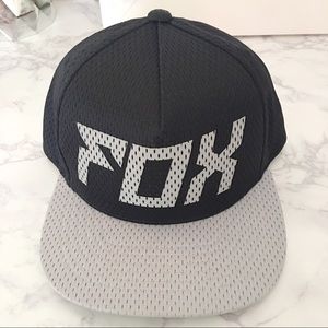 Fox ◉ Black and Gray Snapback Cap